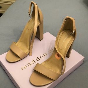 Madden girl sandals